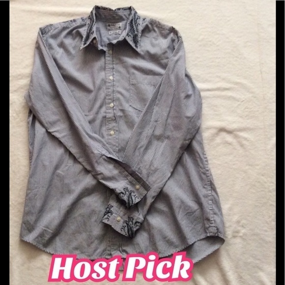 ✅HOST Pick✅ Lucky Brand Button Down Shirt, Large - Picture 1 of 4